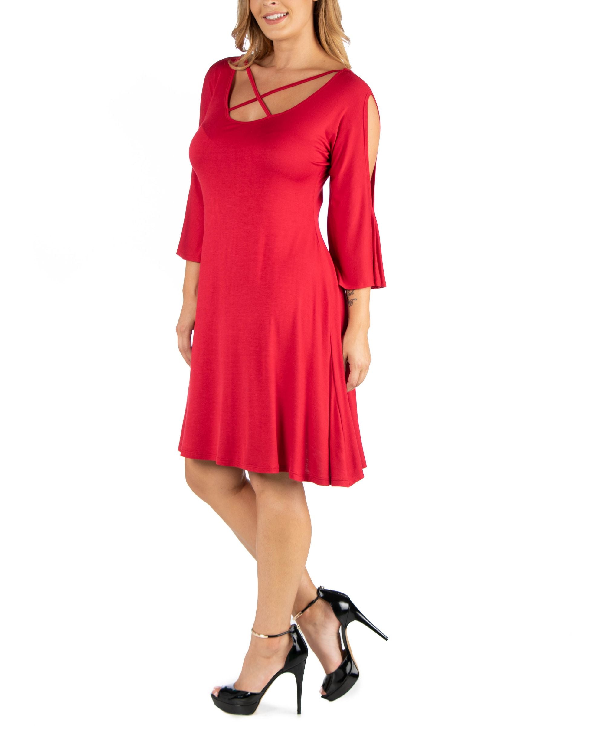 24seven Comfort Apparel Plus Size Knee Length Cold Shoulder Dress