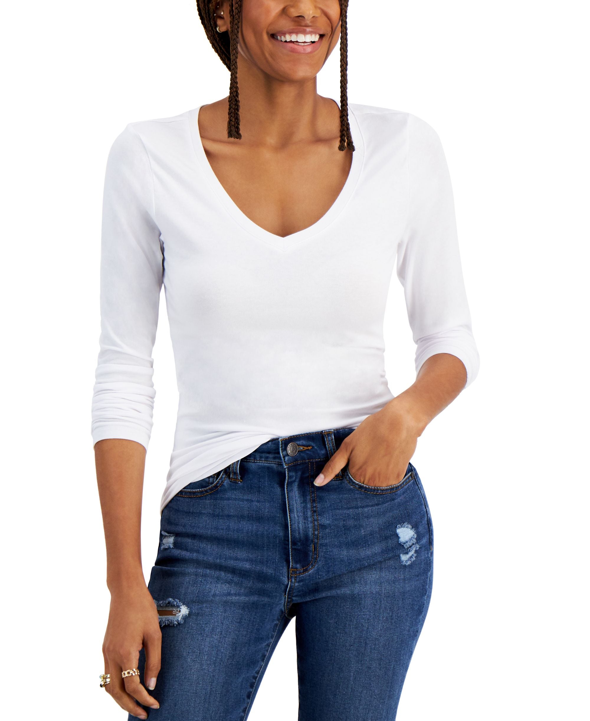 Juniors' V-Neck Long-Sleeved Premium Top