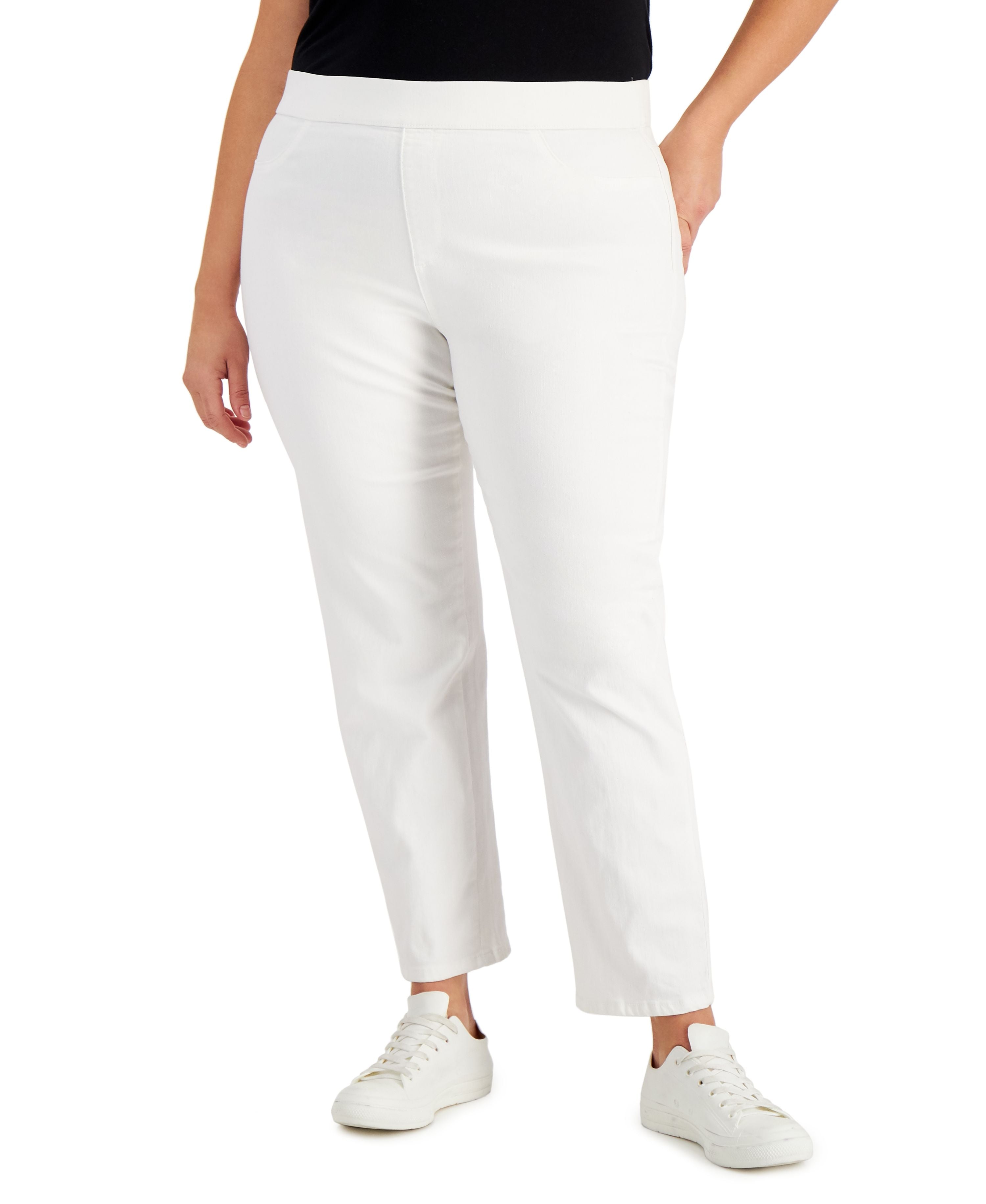 Plus Size Pull-On Denim Signature Pants