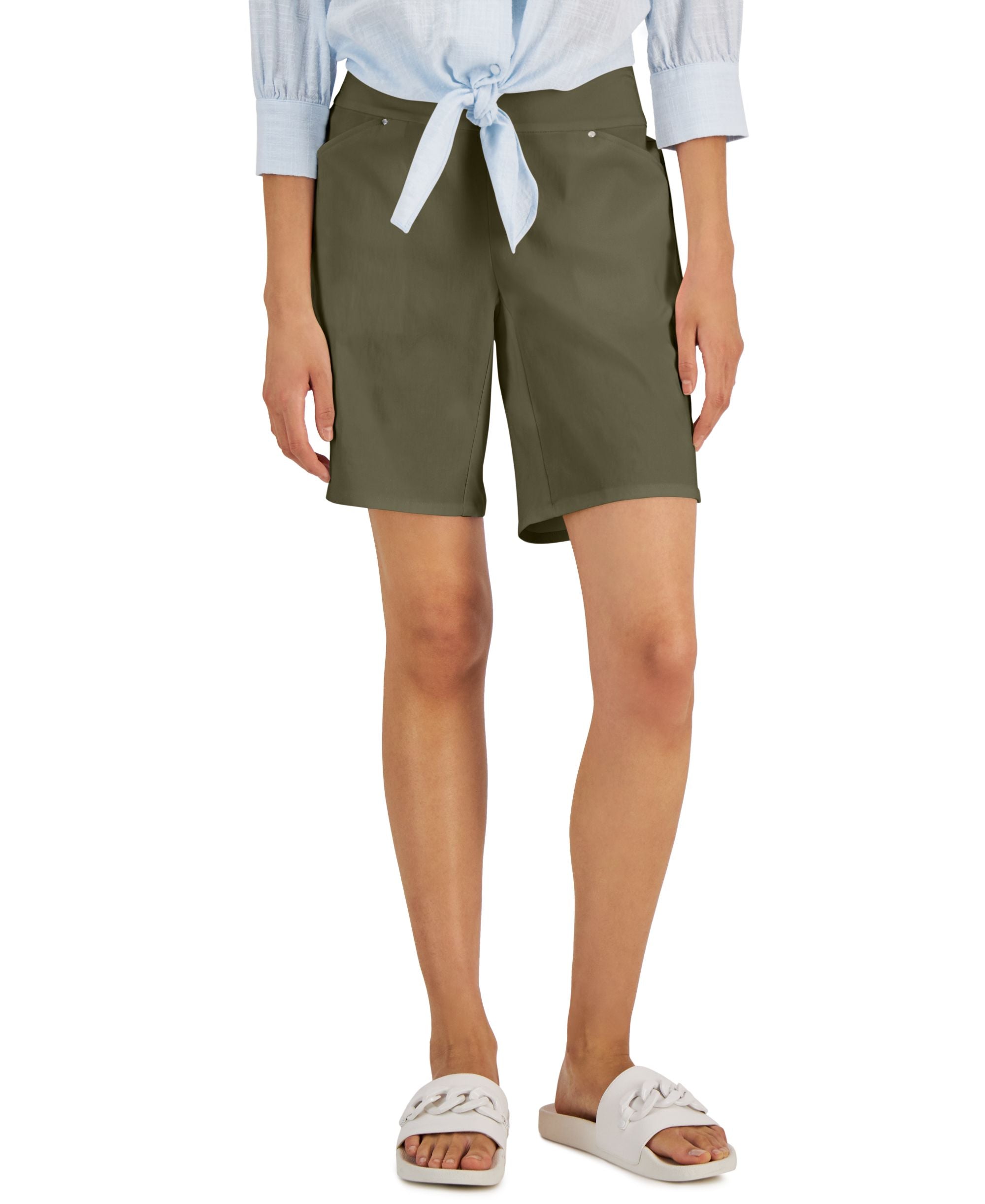 Women's Curvy Mid Rise Pull-On Bermuda Premium Shorts
