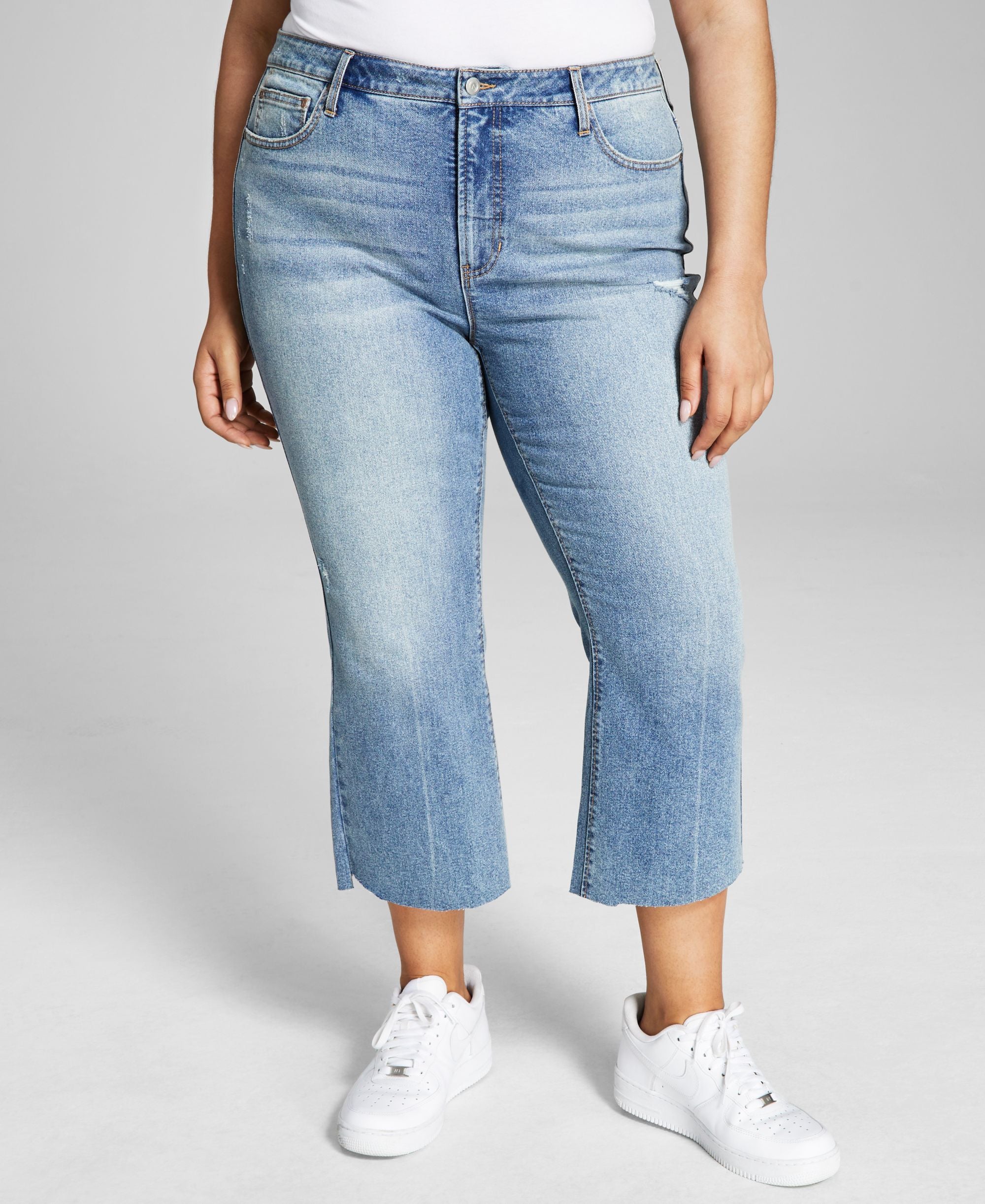 Now This Modern Plus Size High Rise Step Hem Premium Jeans