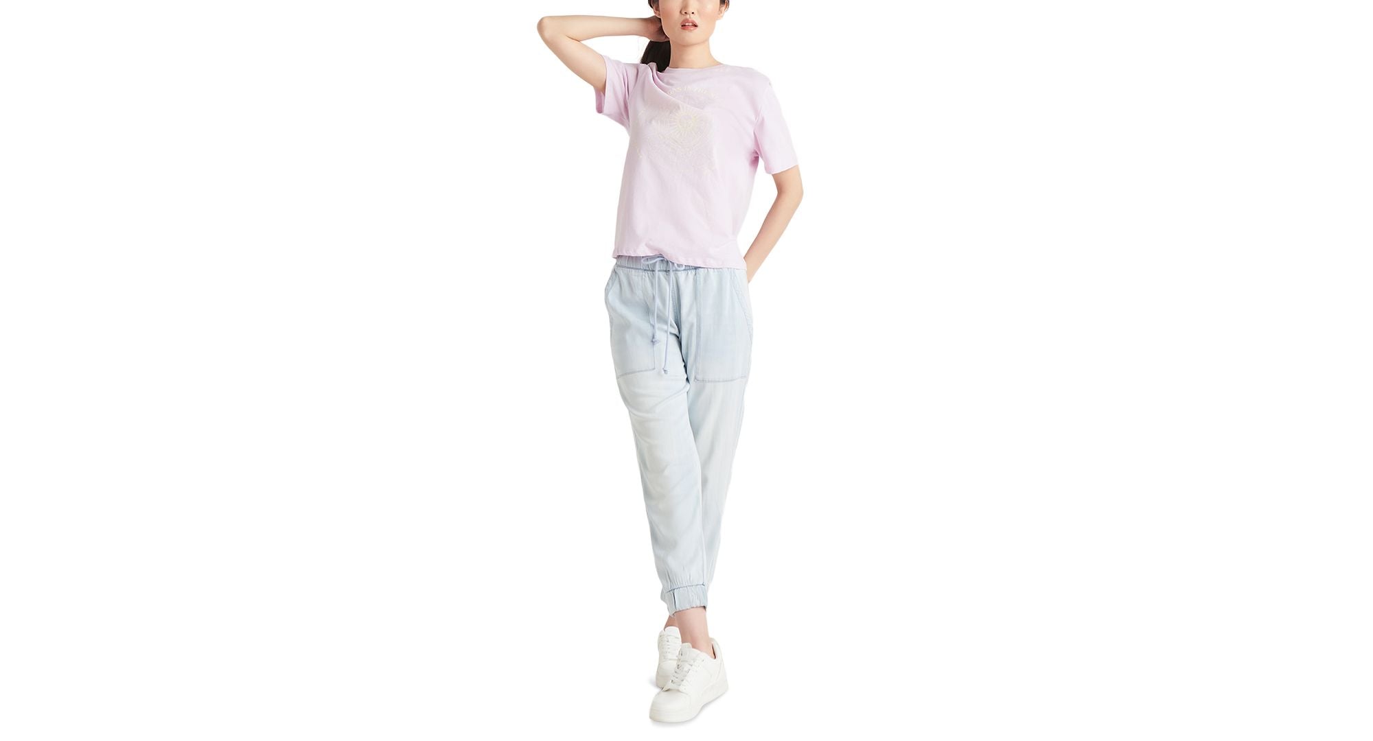 Black Tape Petite Woven Jogger Signature Pants