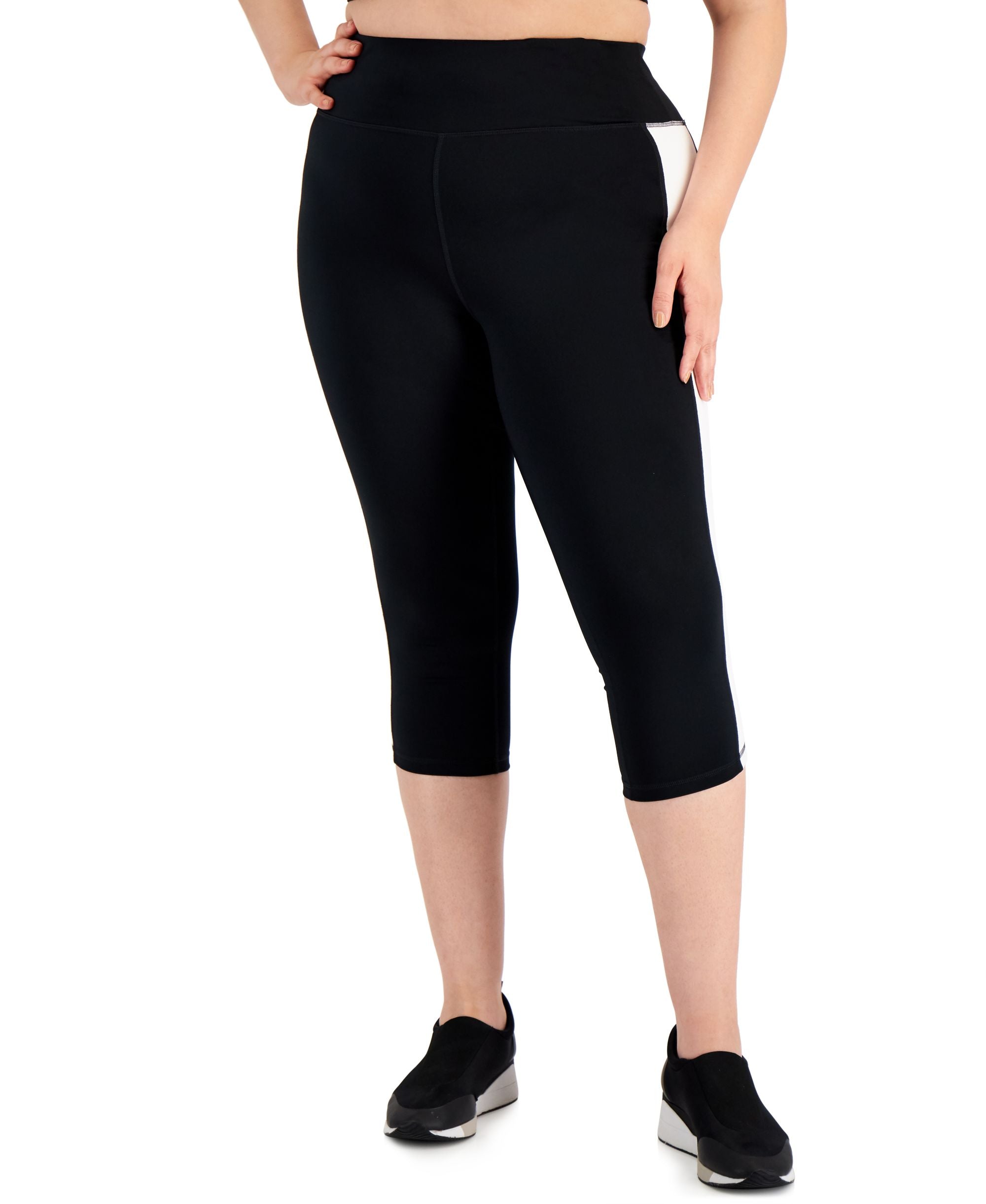 Plus Size Colorblocked Capri-Length Leggings