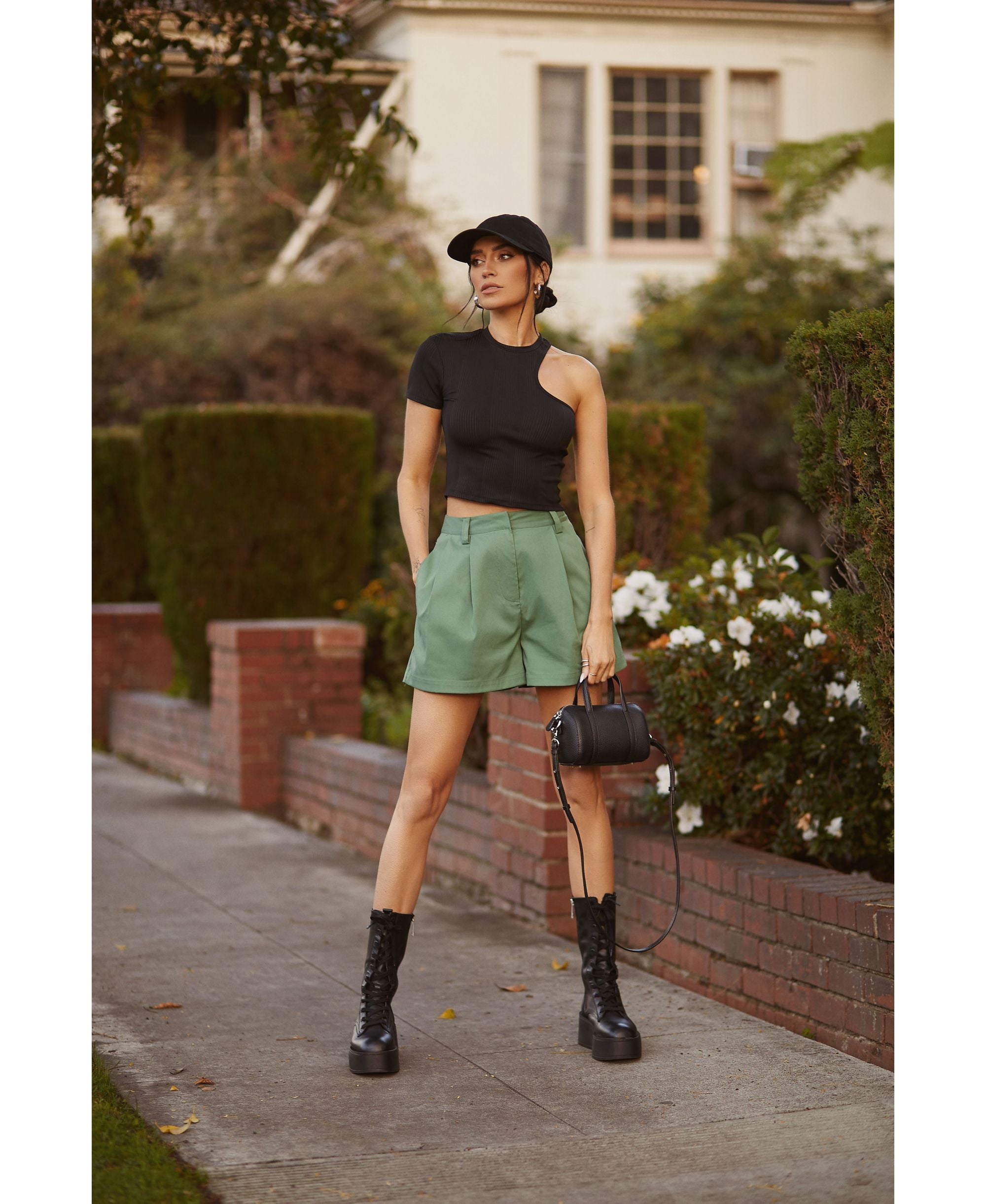 Bar III Nicole Williams English Pleated Premium Shorts