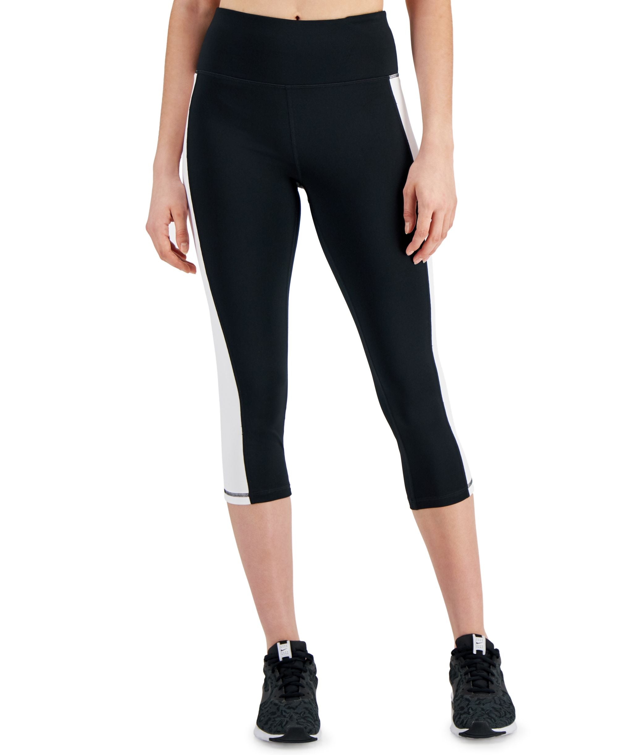 Performance Petite Colorblocked Cropped Leggings