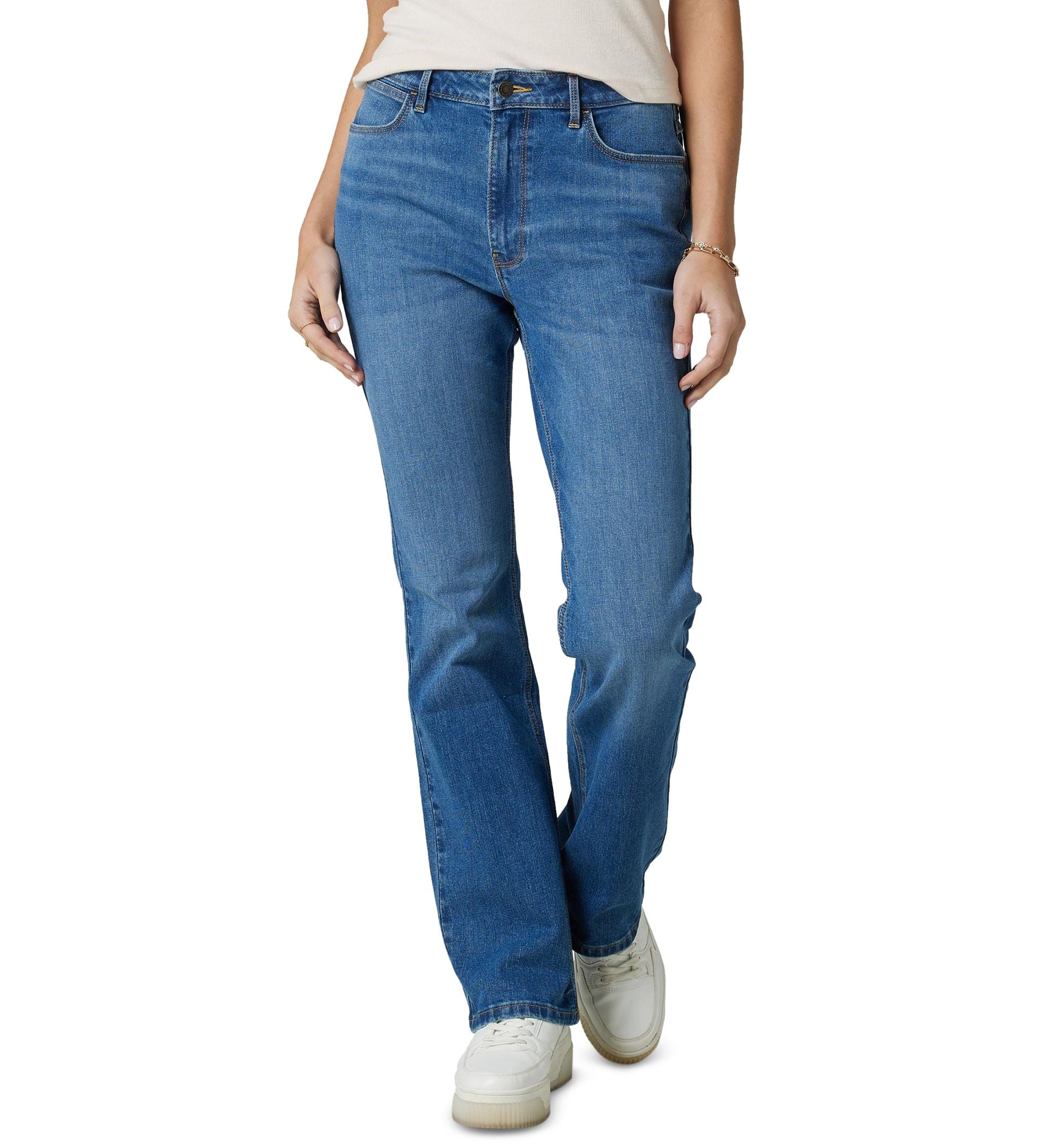 Wrangler Womens Straight-Cut Premium Jeans