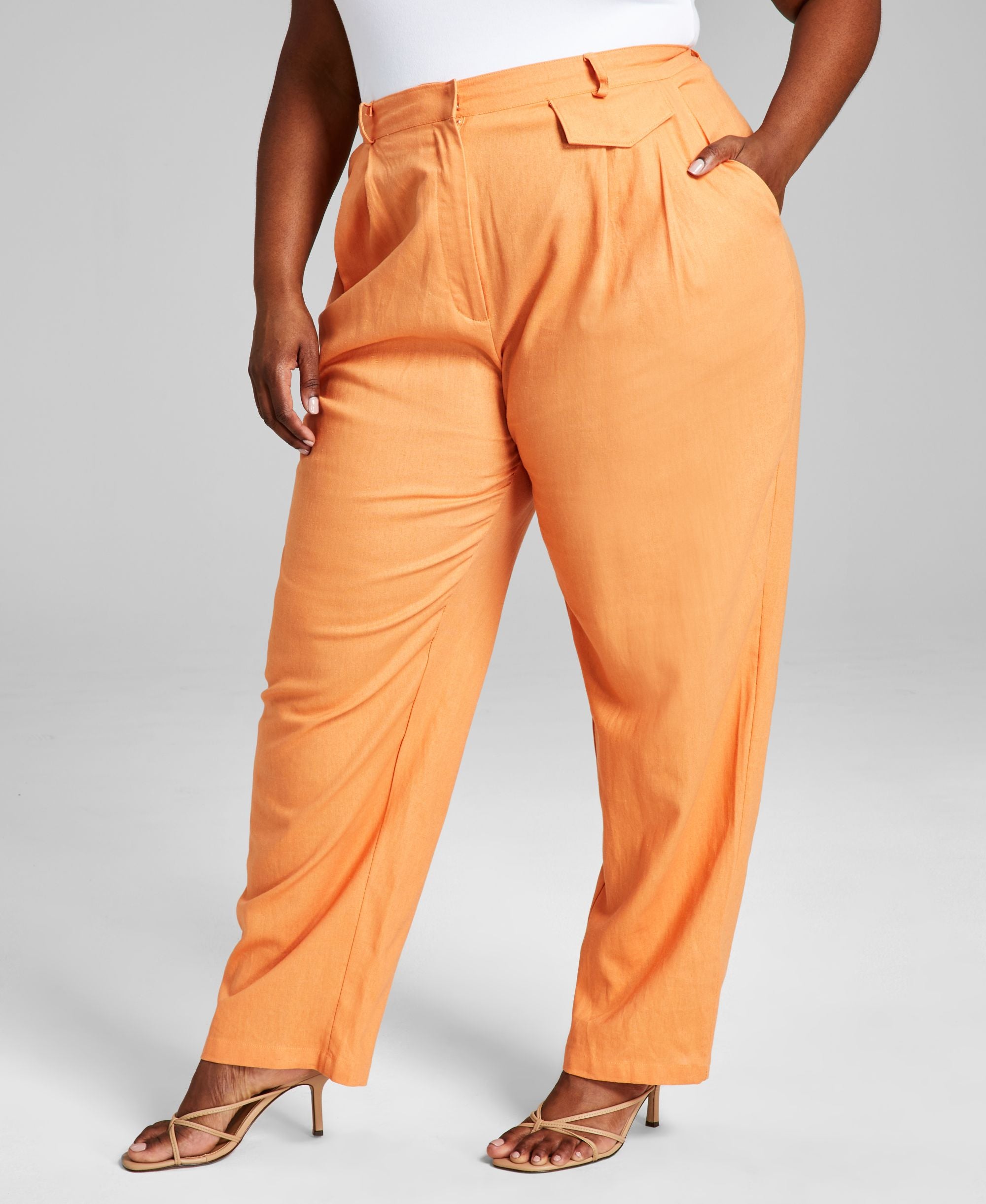 Modern Plus Size Wide-Leg Signature Pants