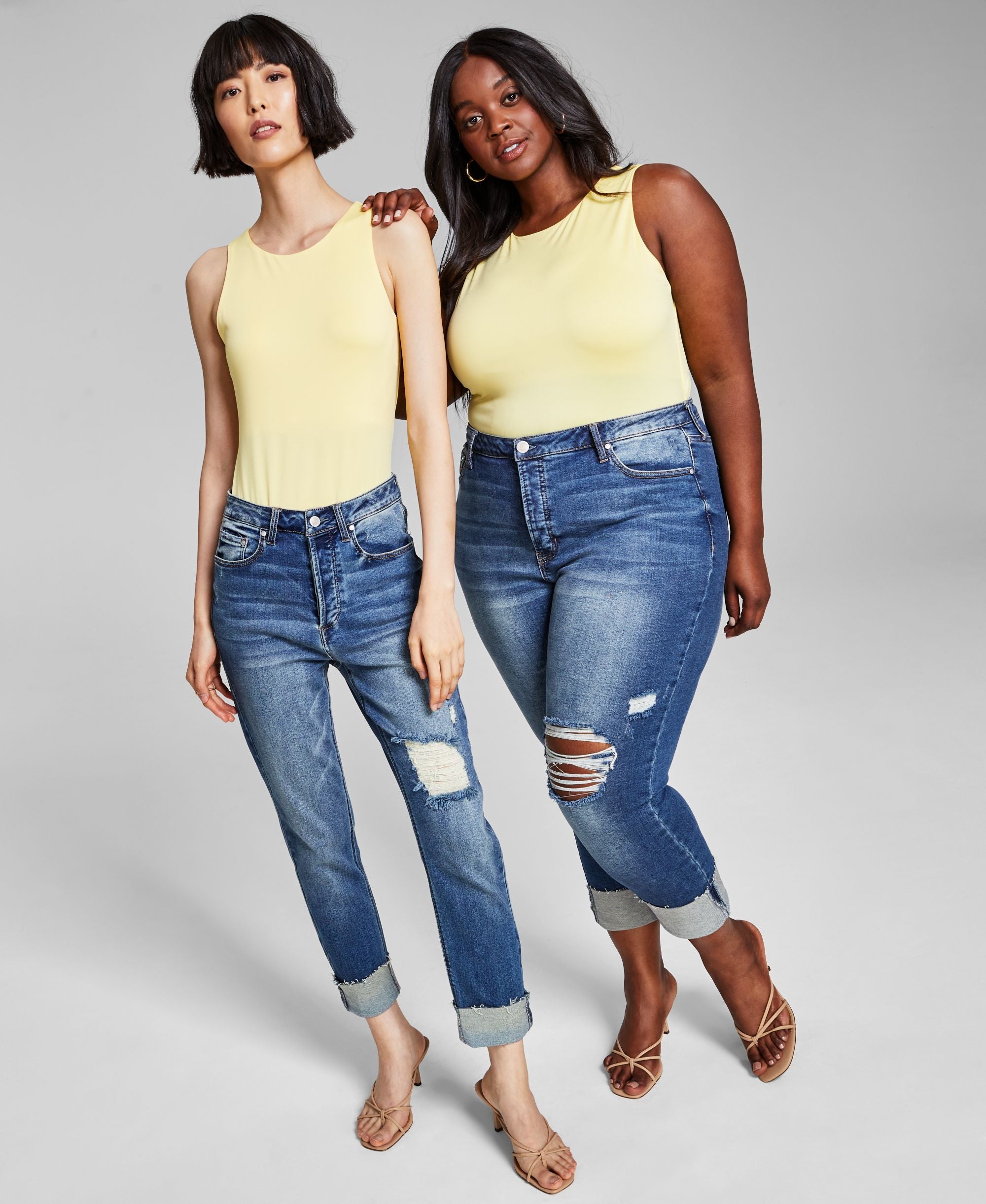 Now This Womens High Rise Vintage Straight Button Cuffed Premium Jeans