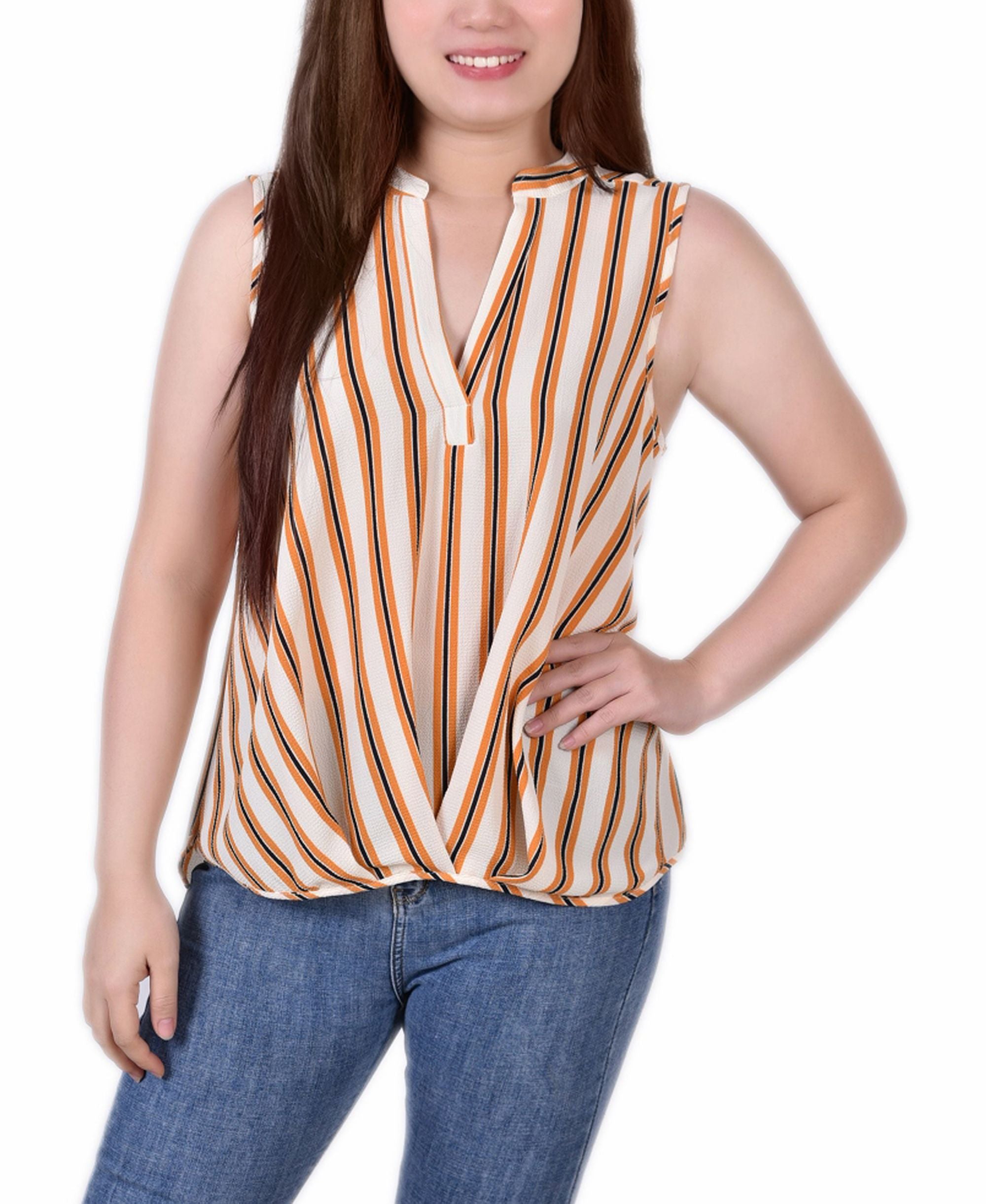Petite Size Sleeveless Y-neck Pleated Hem Signature Blouse