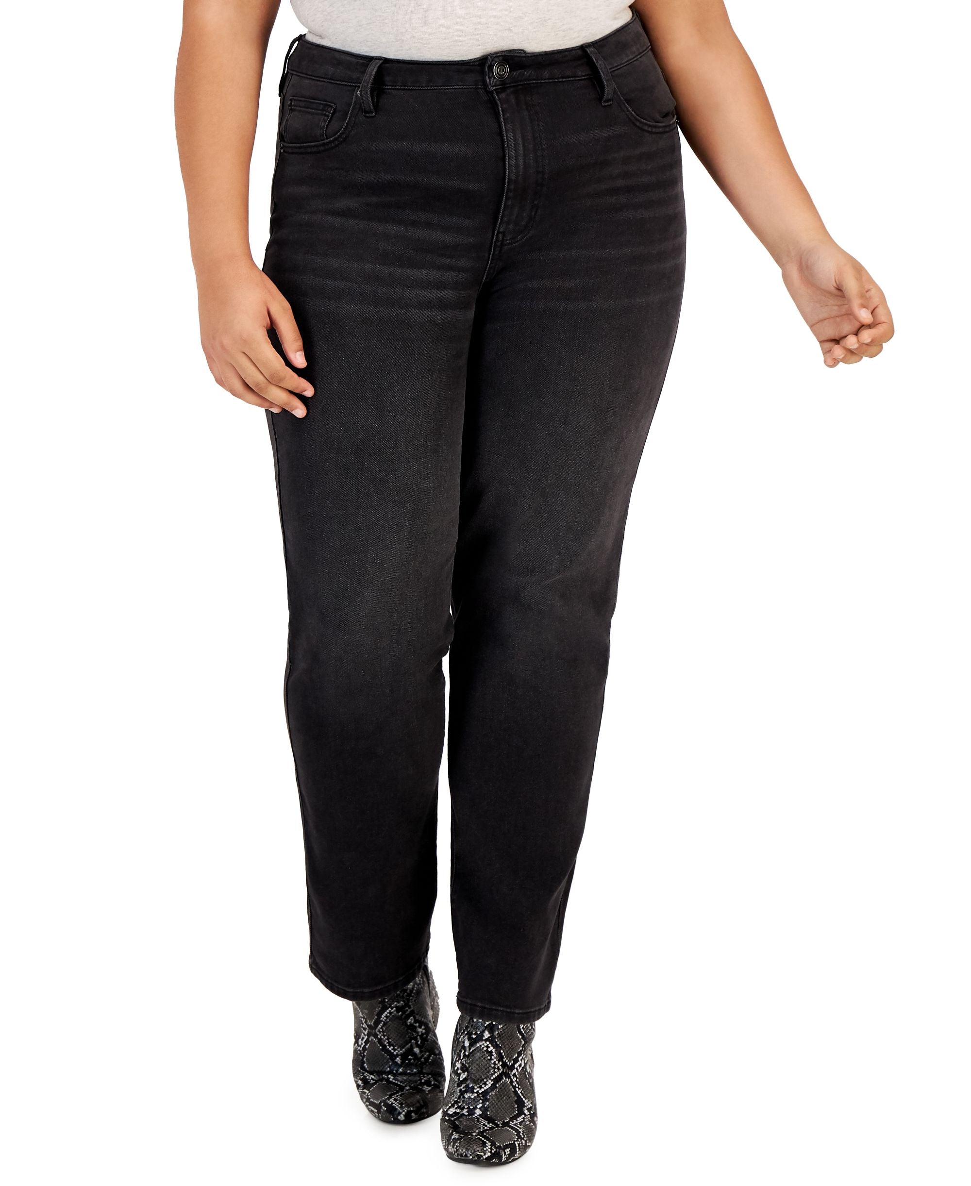 Celebrity Pink Modern Plus Size Essential Straight-Cut Premium Jeans