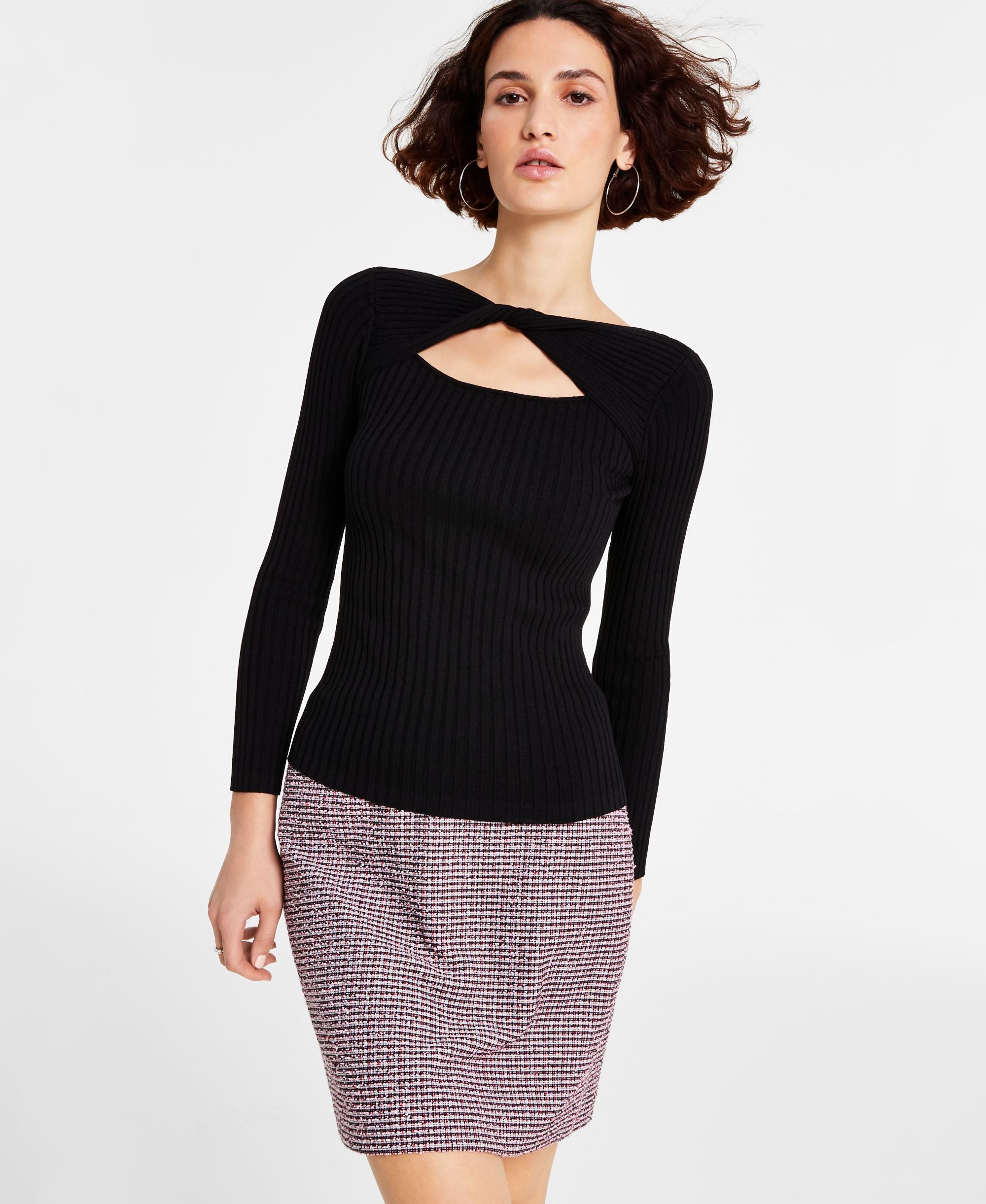 Women's Ribbed Twist-Front Cutout Long-Sleeve Sweater