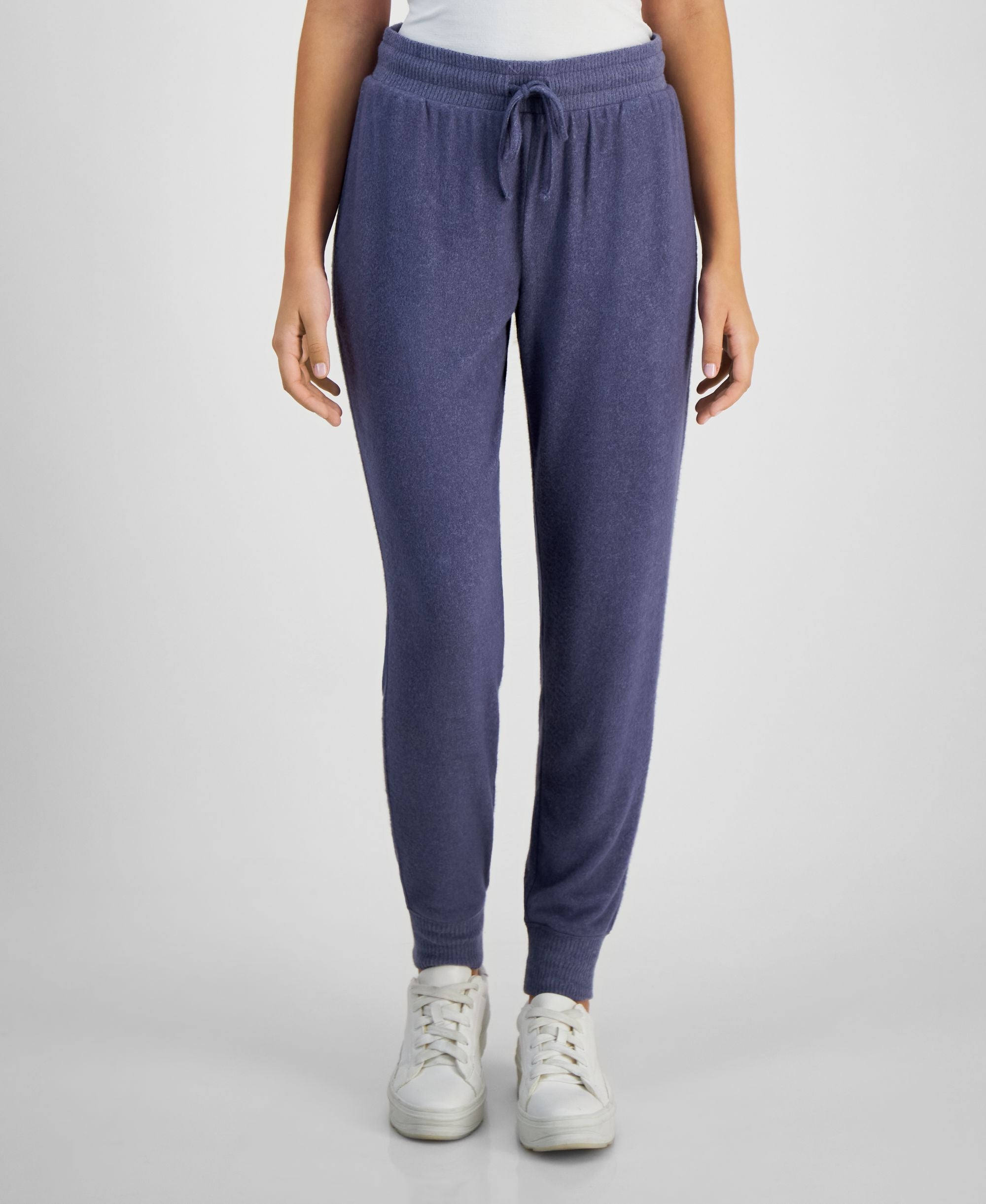 Juniors' Cozy High-Rise Drawstring-Waist Jogger Signature Pants