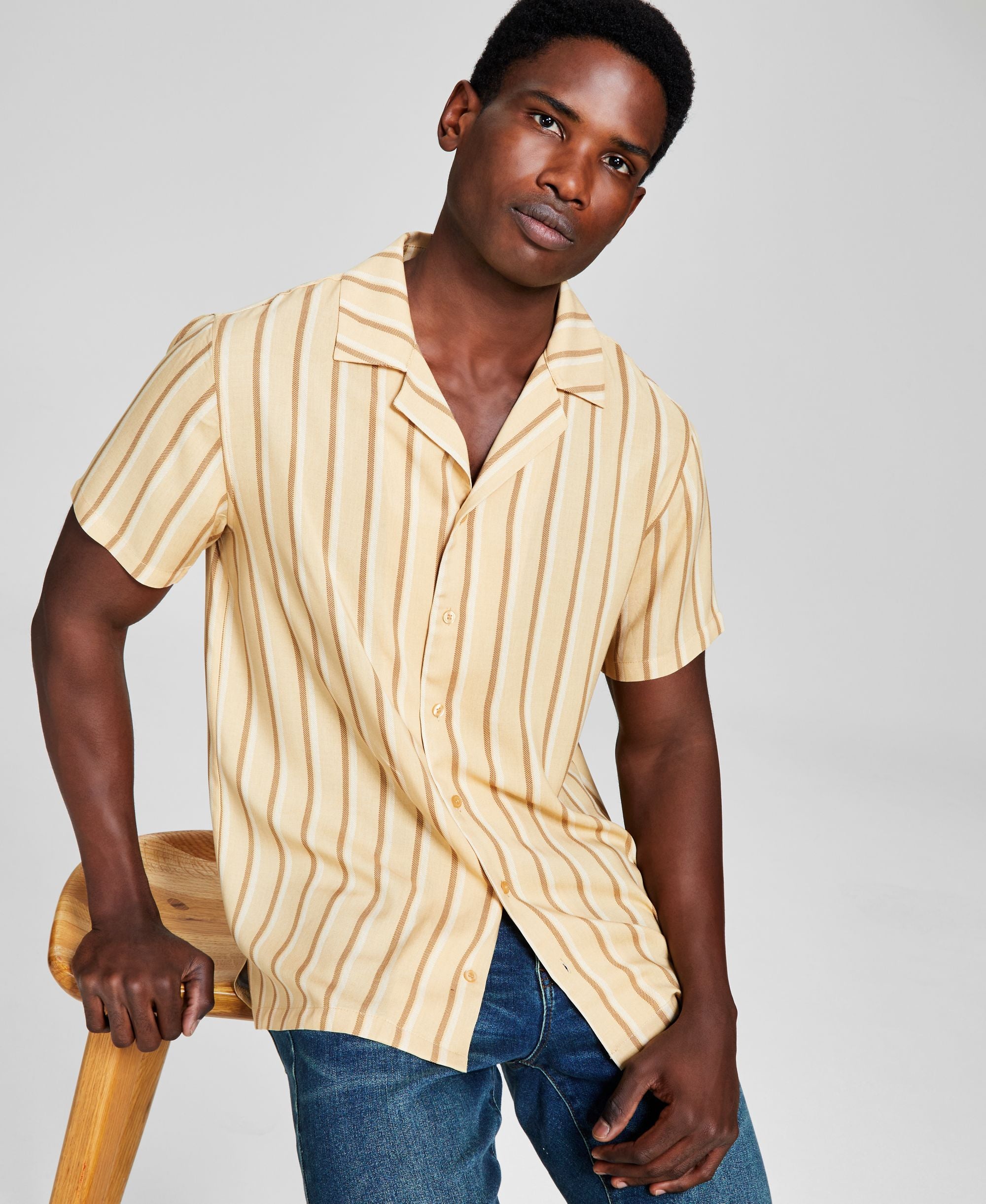 Men's Striped Woven Short-Sleeve Camp Modern Shirt