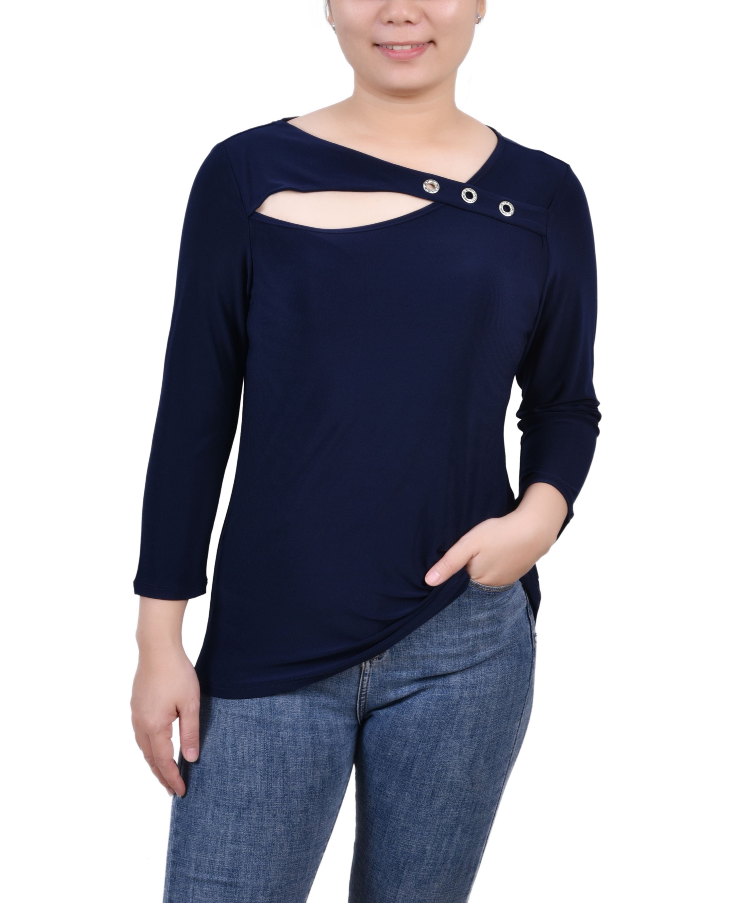 Petite 3/4 Sleeve Cutout Premium Top