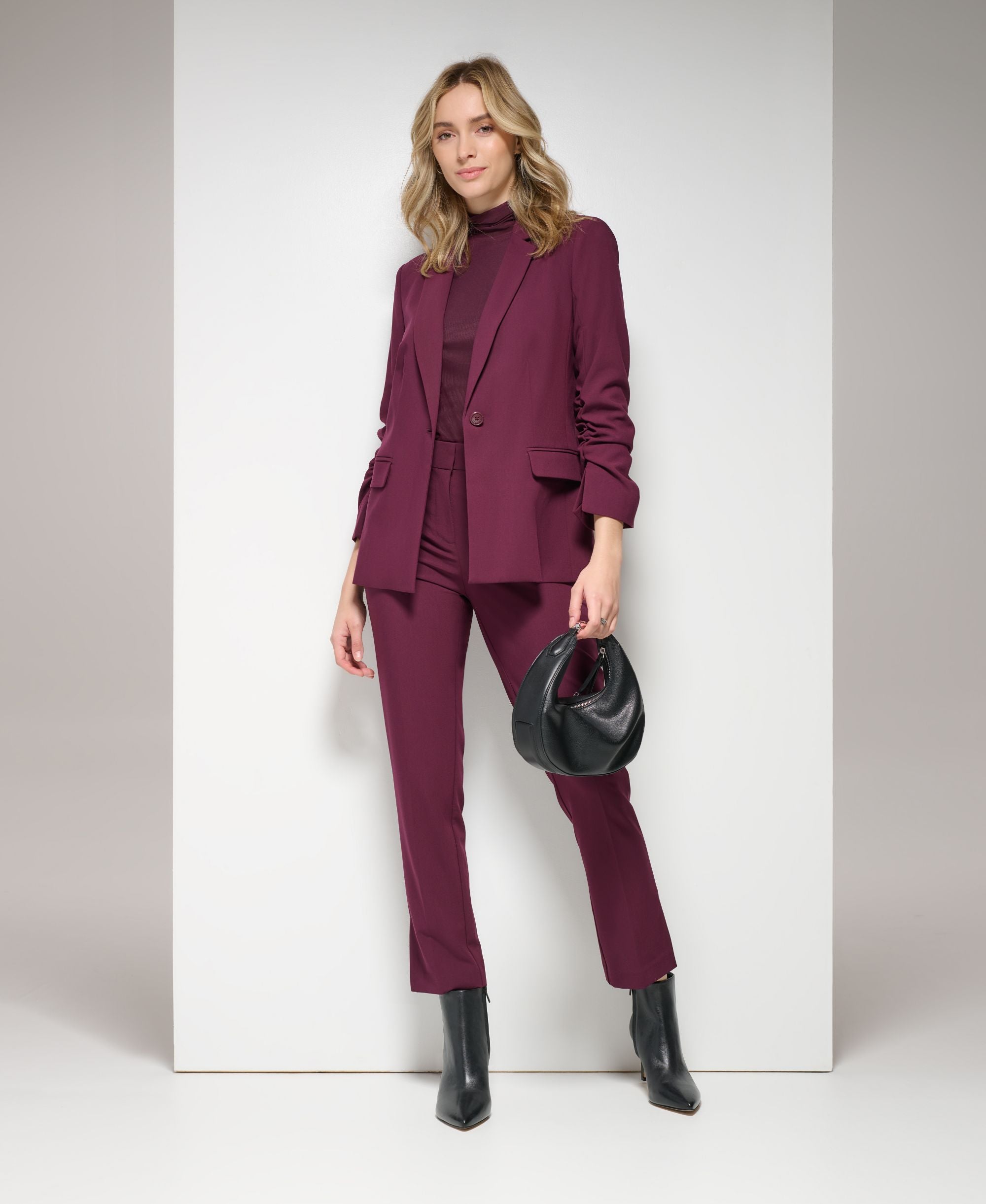 Women's Straight-Cut Ankle Signature Pants