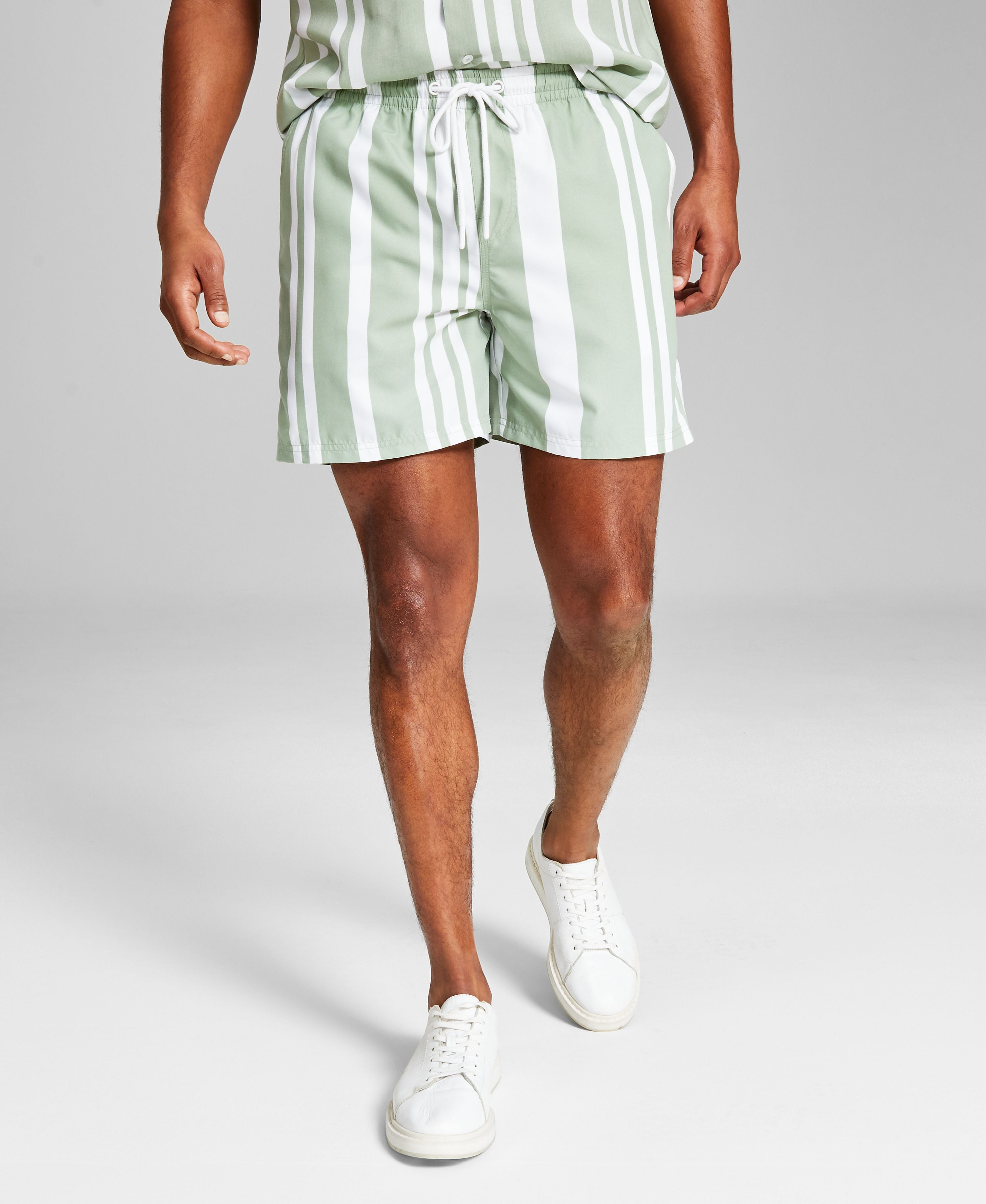 Men's Regular-Fit Stripe 6" Drawstring Premium Shorts