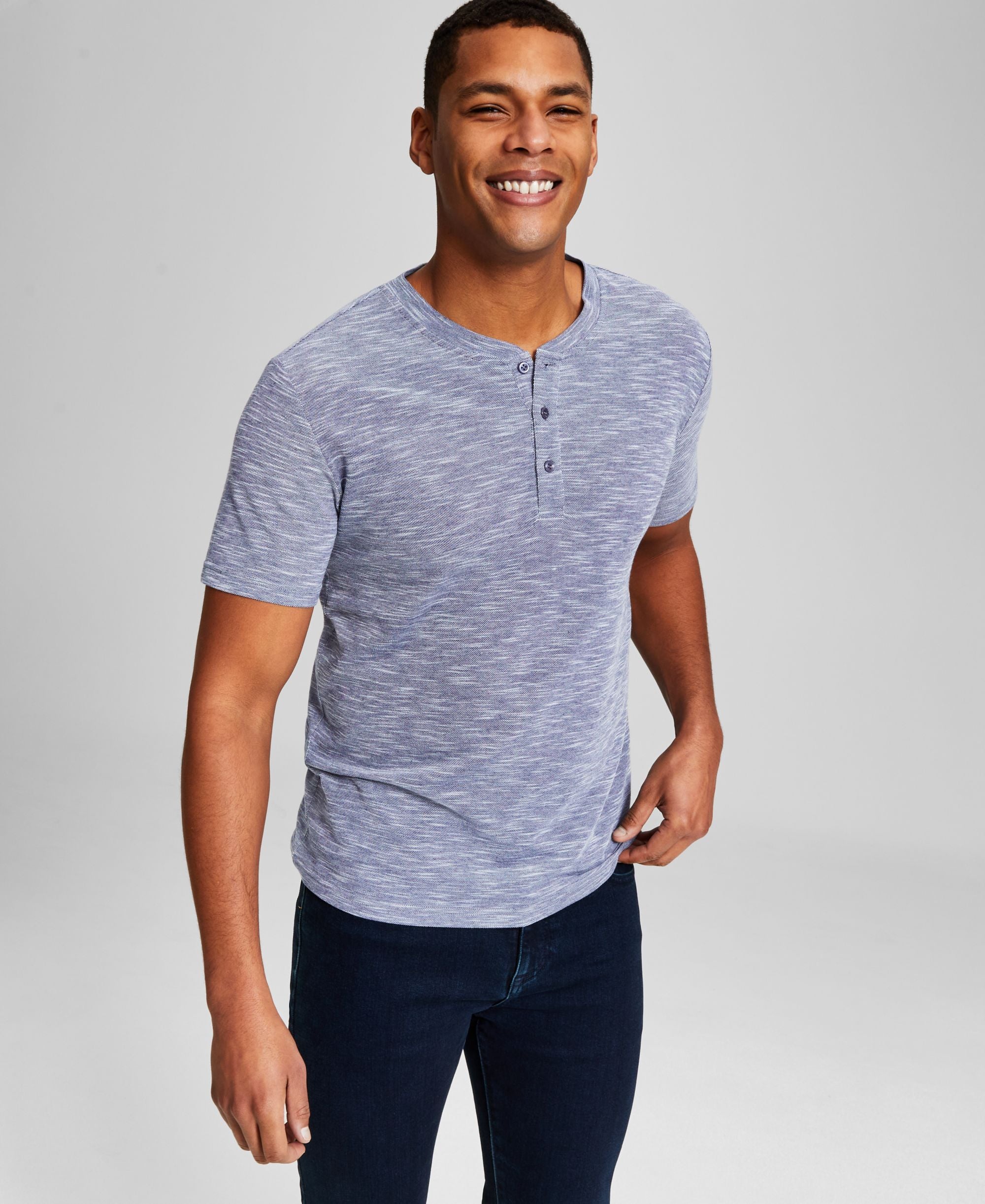 Men's Textured Short-Sleeve Henley T-Modern Shirt