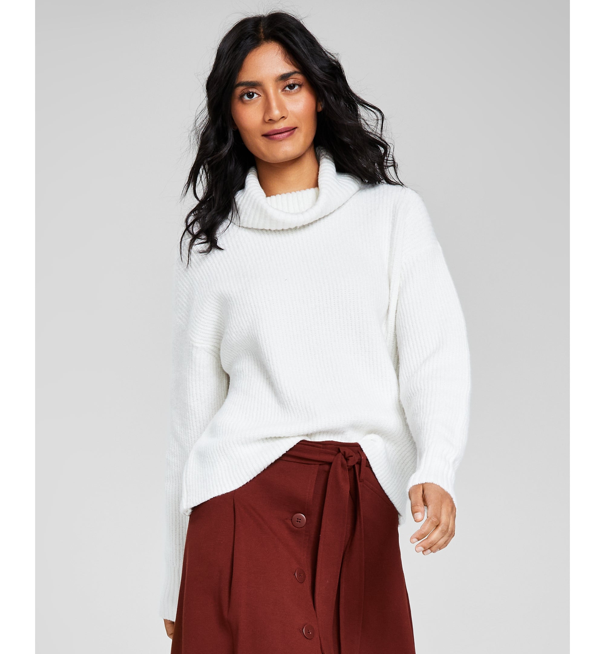 Women's Turtleneck Sweater & Pont�-Knit Modern Skirt