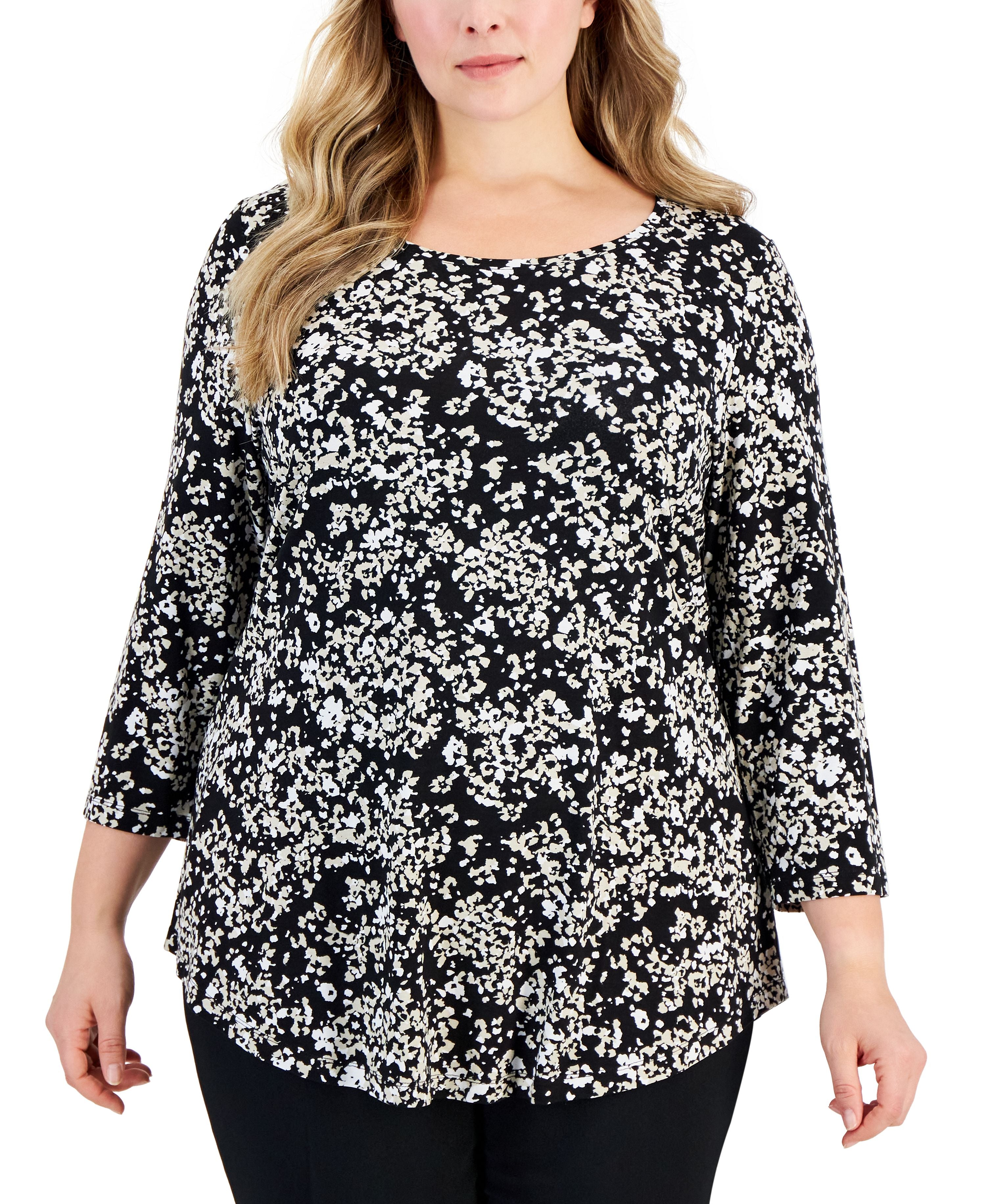 Plus Size Sea of Petals Scoop-Neck Premium Top