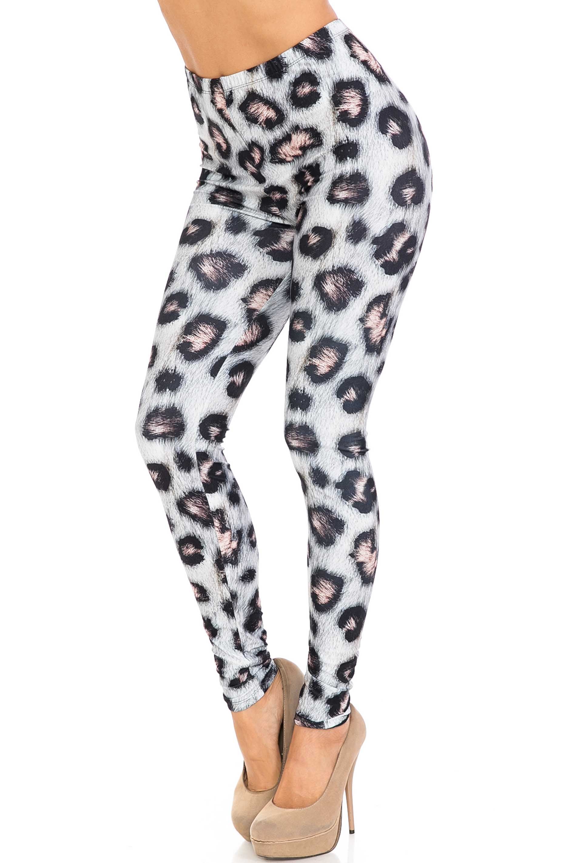 Creamy Soft Moda Leopard Extra Plus Size Leggings - 3X-5X - USA Fashion