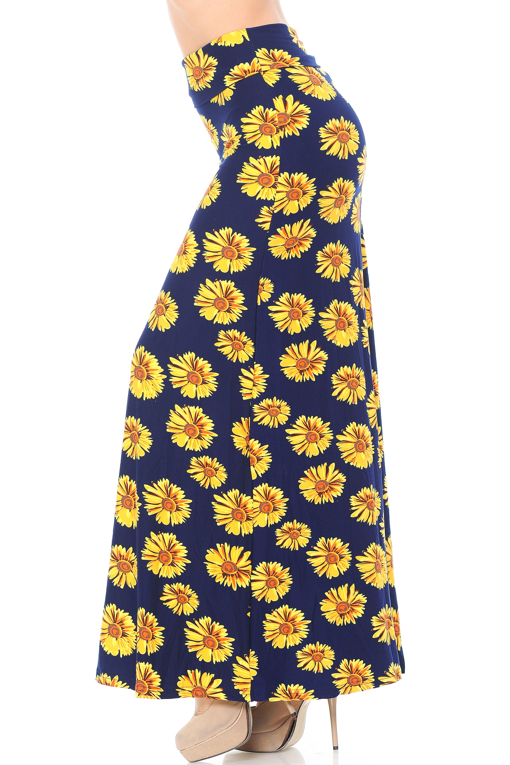 Buttery Soft Summer Daisy Plus Size Maxi Modern Skirt