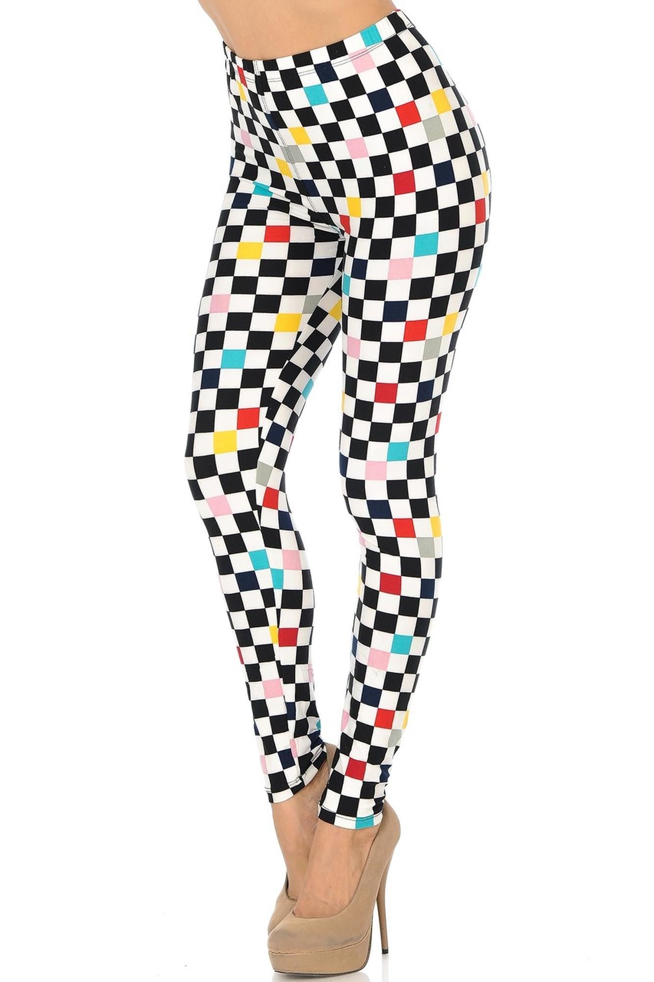 Buttery Smooth Color Accent Checkered Plus Size Leggings
