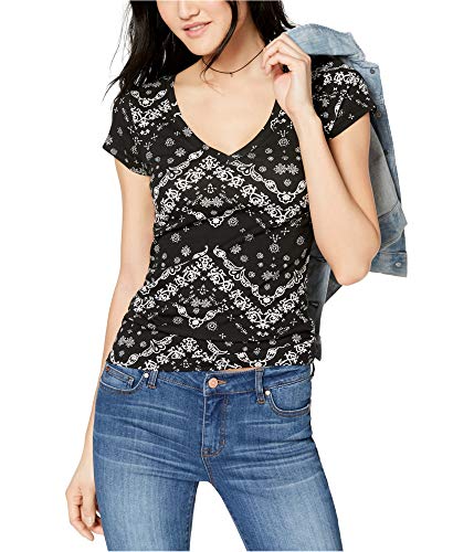 Juniors' Printed V-Neck T-Modern Shirt