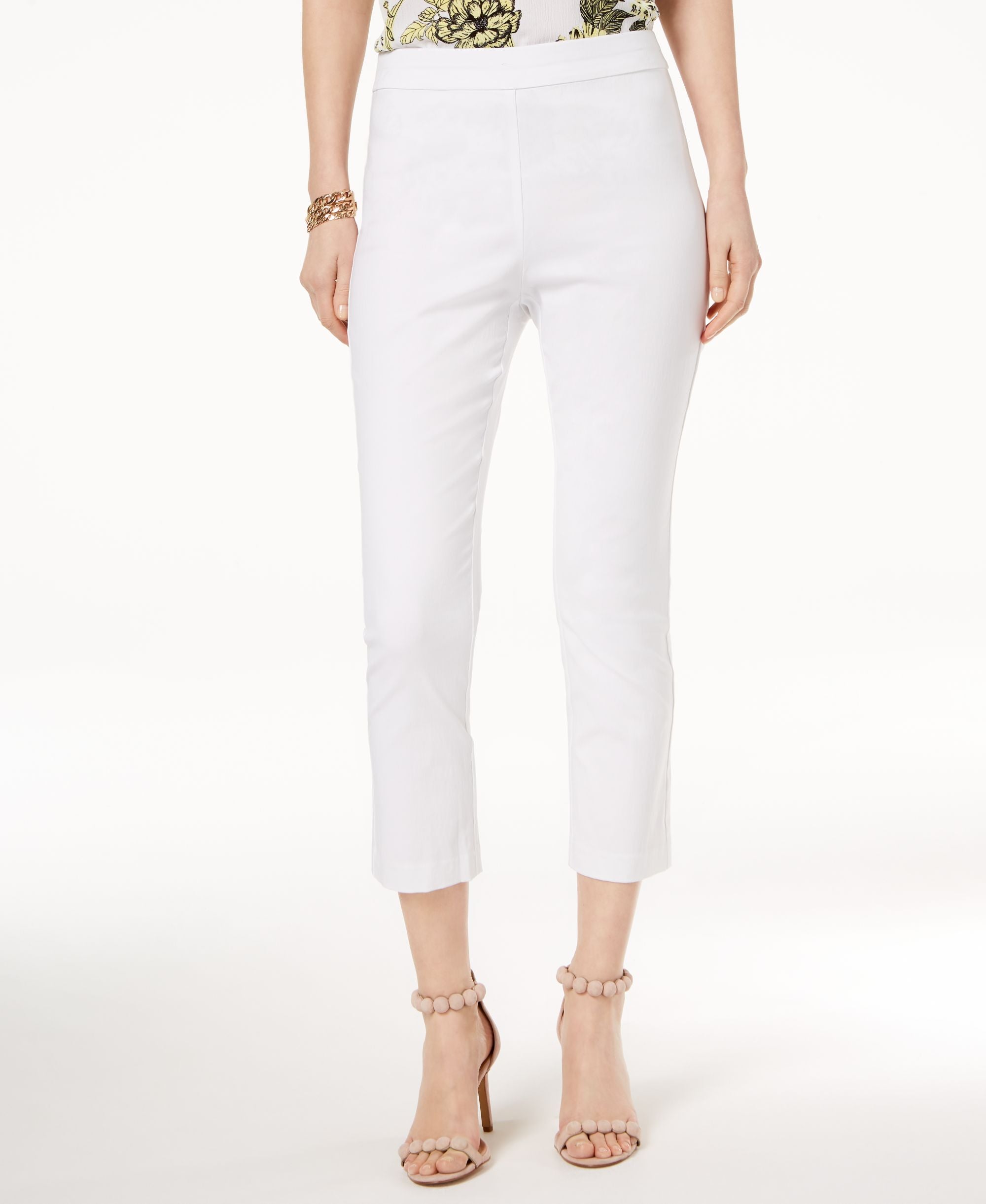 Ruffled Capri-Length Signature Pants