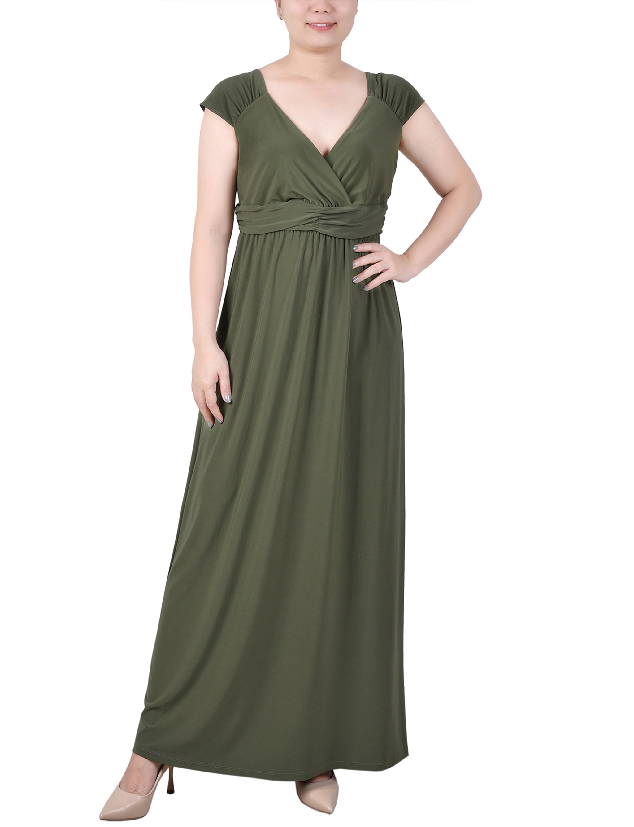 Petite Ruched Empire-Waist Maxi Dress